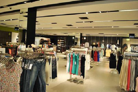 会同商场里的店面怎么装修?